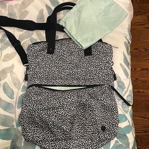 Lululemon convertible bag with laundry pouch